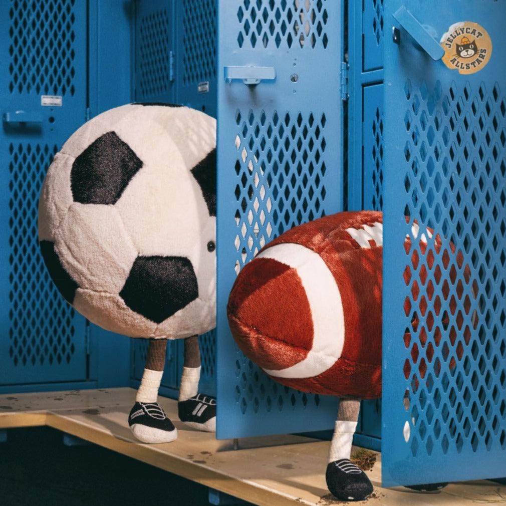 Jellycat: przytulanka piłka nożna Amuseable Sports Football 23 cm - Noski Noski