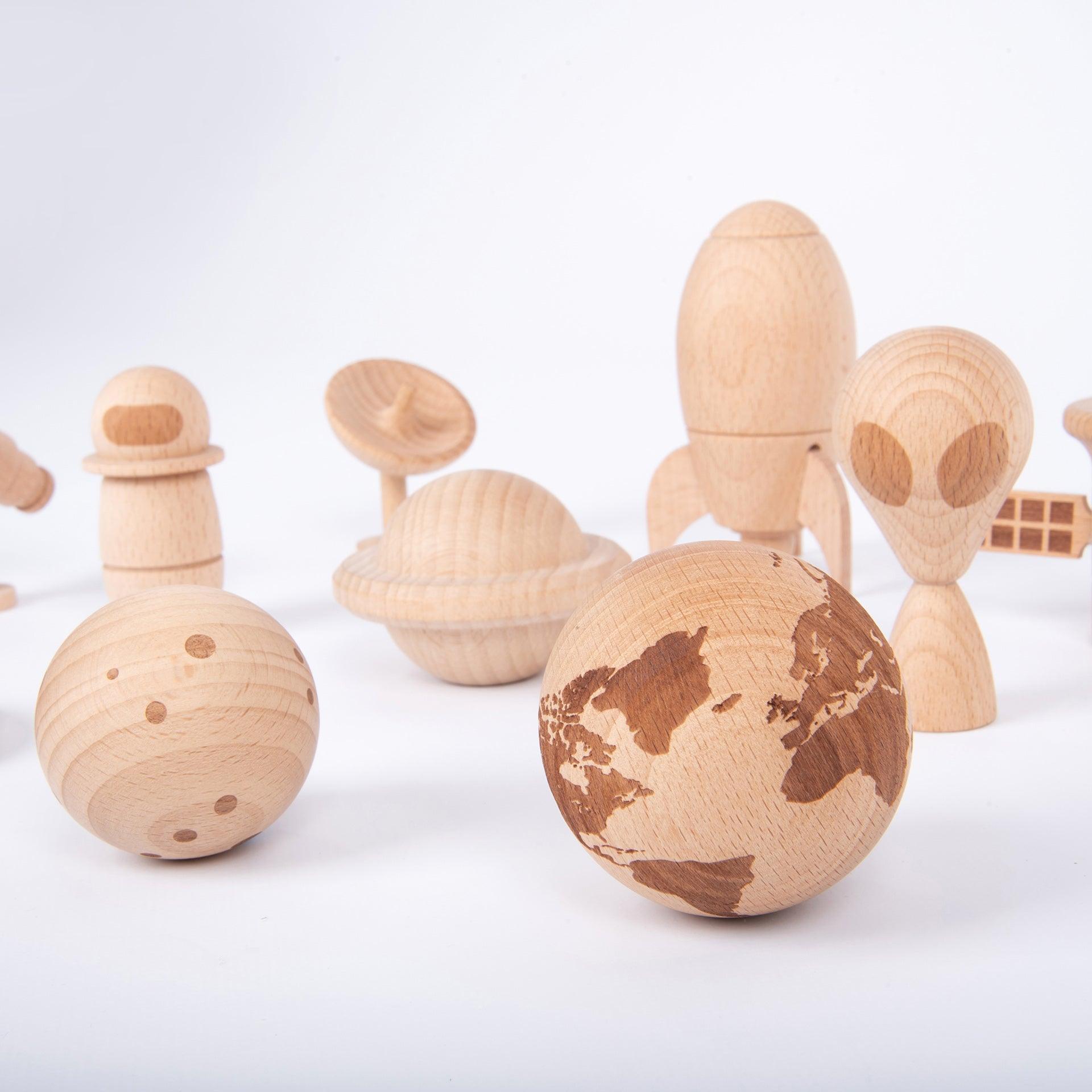 TickiT: drewniane figurki kosmos Wooden Space Adventure 10 el. - Noski Noski