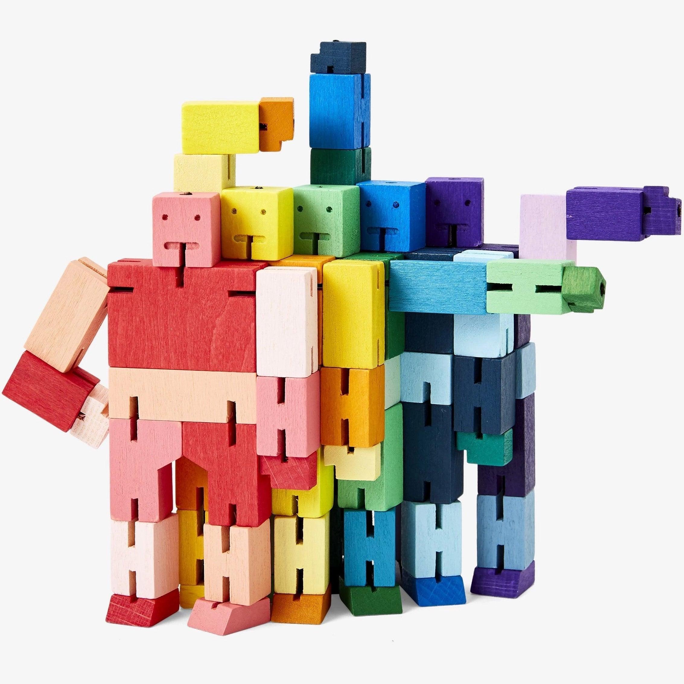 Areaware: drewniany elastyczny robot Cubebot Micro Capsule Collection - Noski Noski