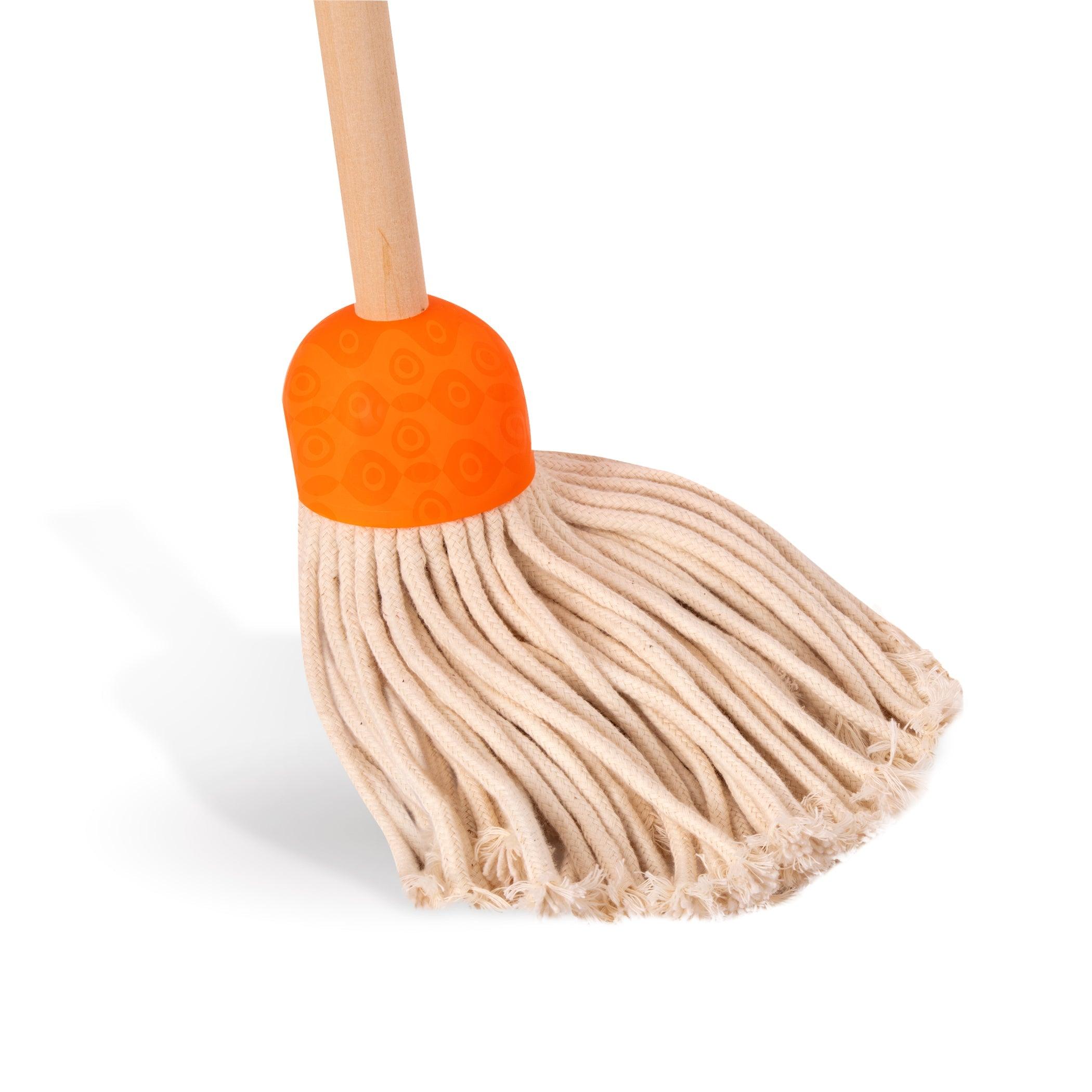 B.Toys: zestaw do sprzątania Clean'n'Play - Noski Noski