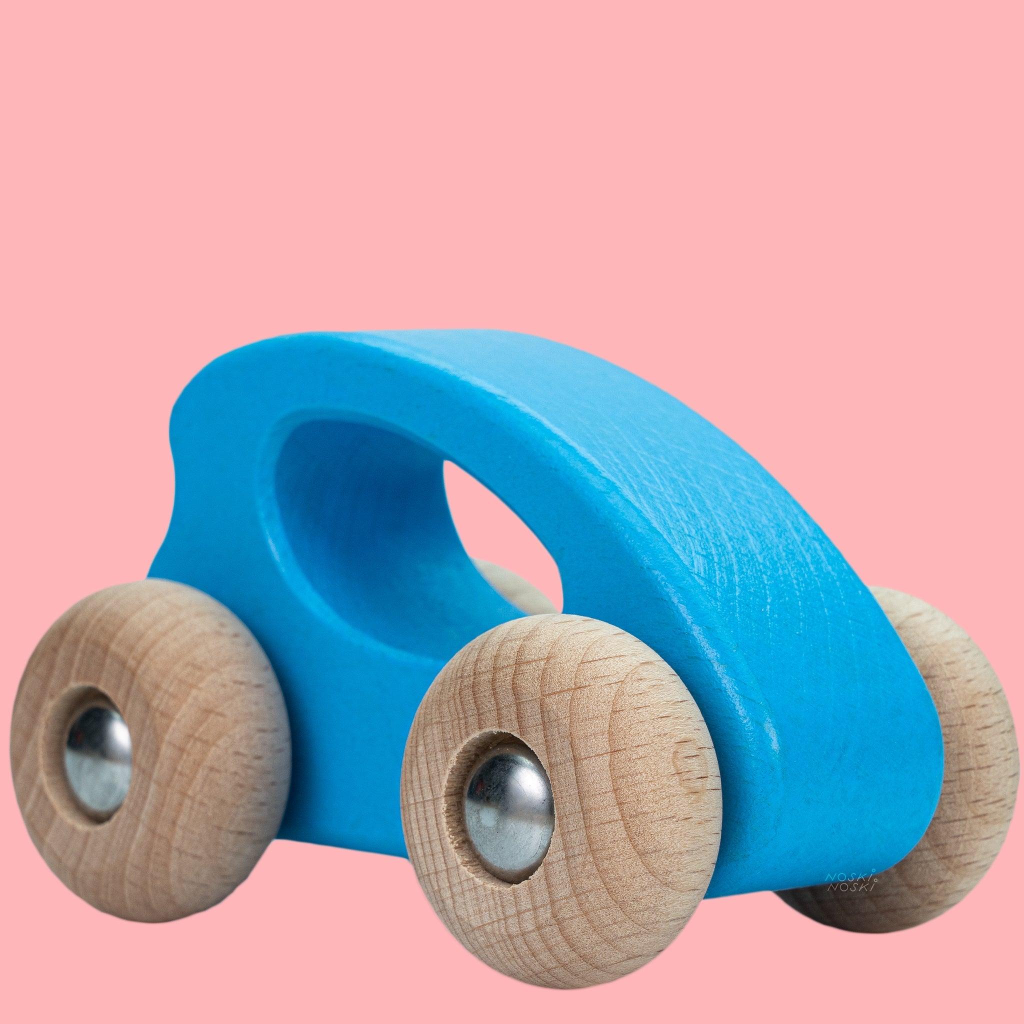 Bajo: drewniane autko Eco Car - Noski Noski