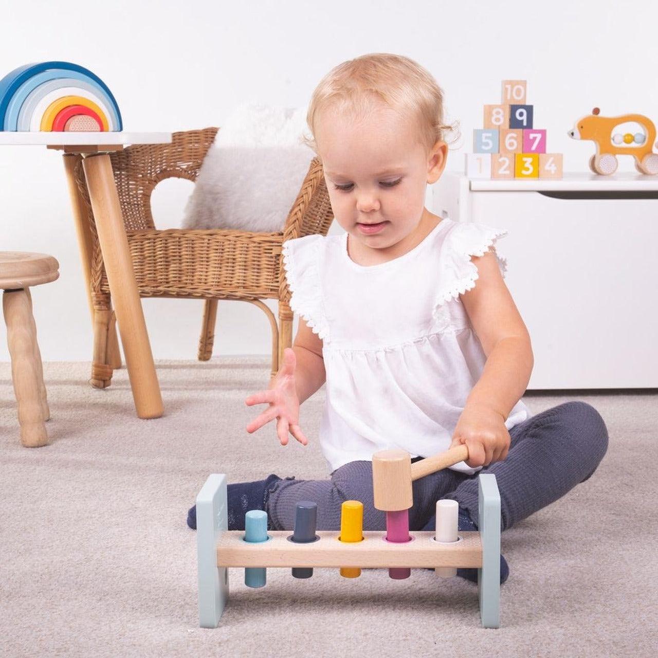Bigjigs Toys: przebijanka pastelowa Hammer Bench - Noski Noski