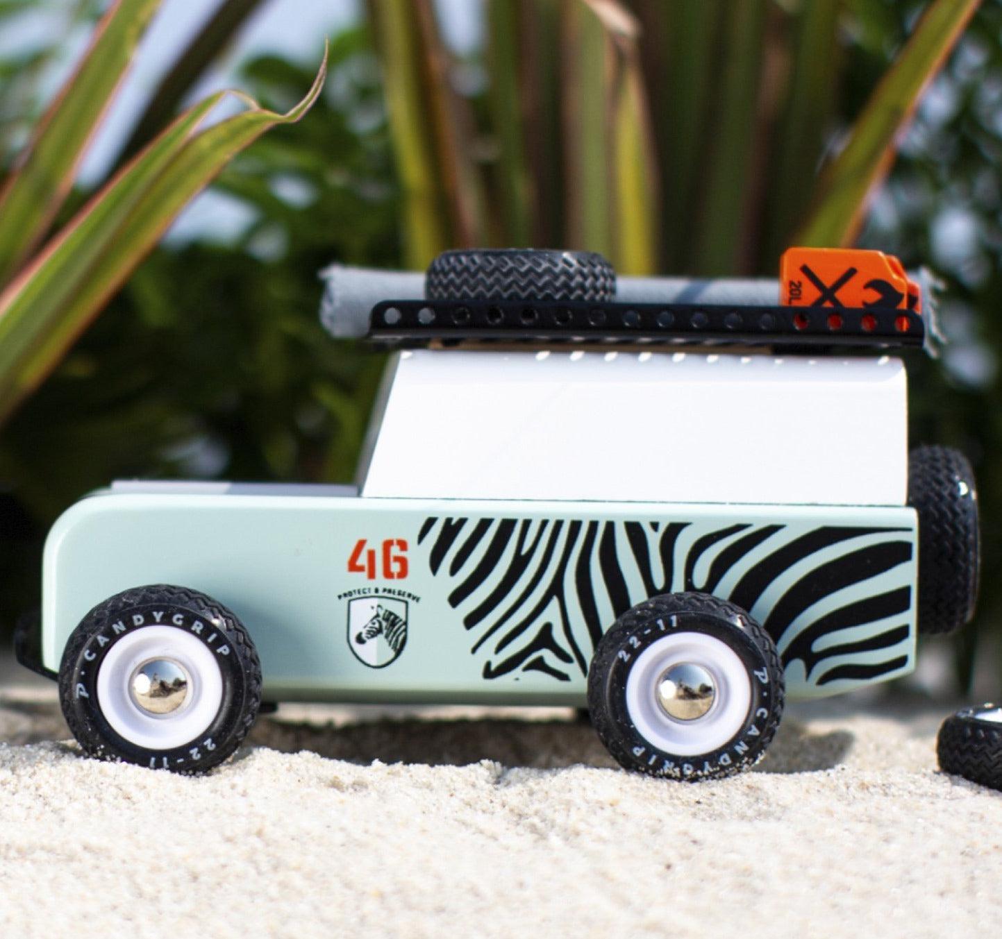 Candylab Toys: drewniany samochód Drifter Zebra - Noski Noski