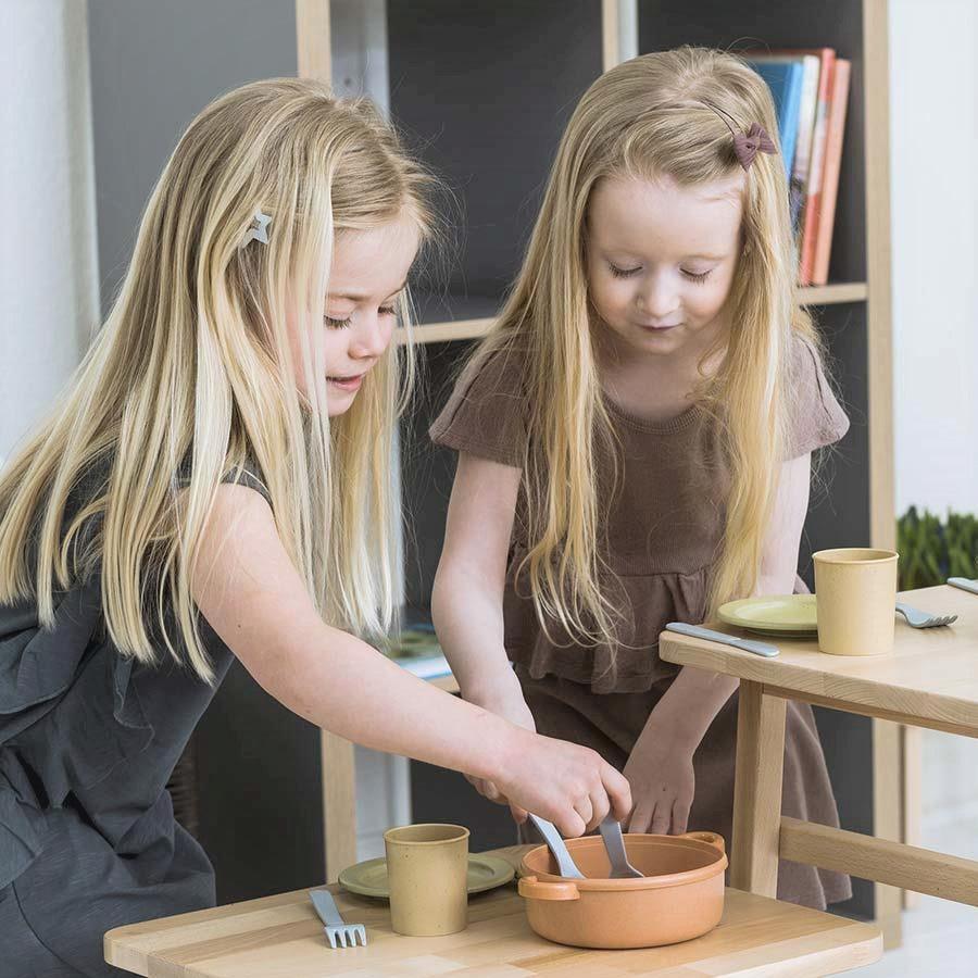 Dantoy: zestaw obiadowy trzciny cukrowej BIOplastic - Noski Noski