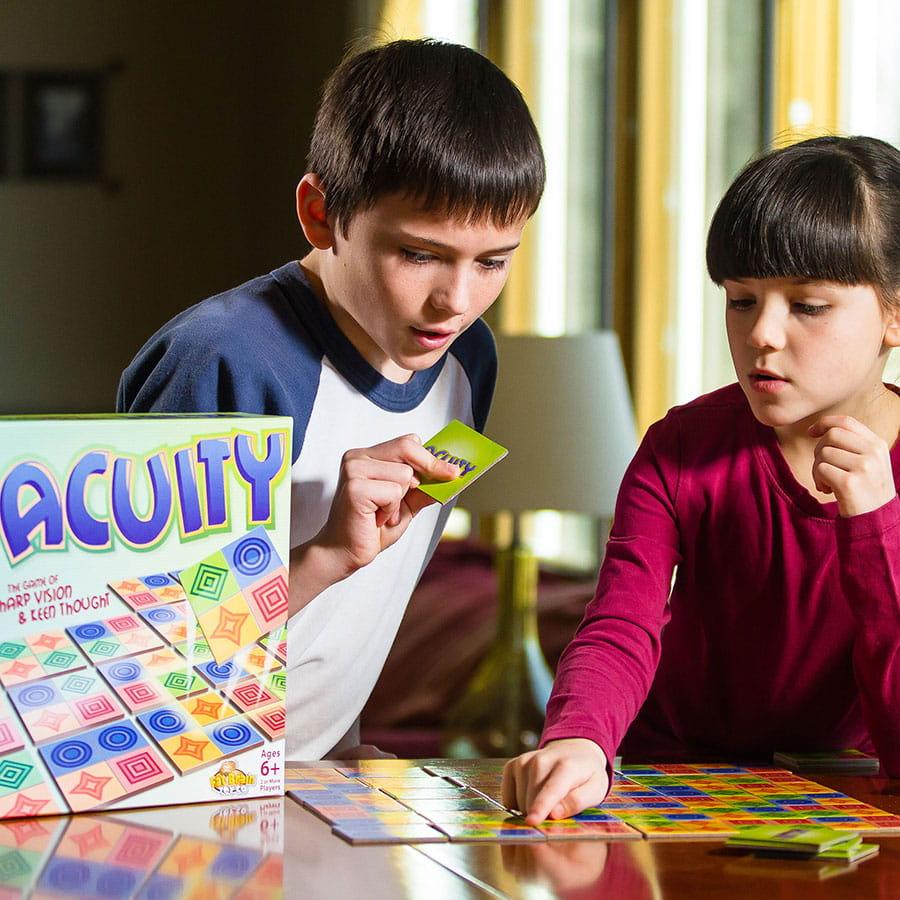 Fat Brain Toys: gra mistrz spostrzegawczości Acuity - Noski Noski