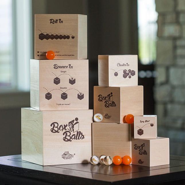 Fat Brain Toys: gra zręcznościowa Box & Balls - Noski Noski