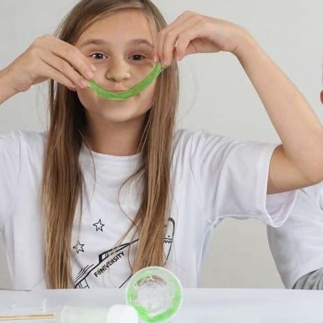 Funiversity: Co to są polimery? Fun Goo - Noski Noski