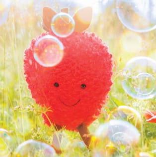 Jellycat: przytulanka truskawka Amuseable Strawberry 27 cm - Noski Noski