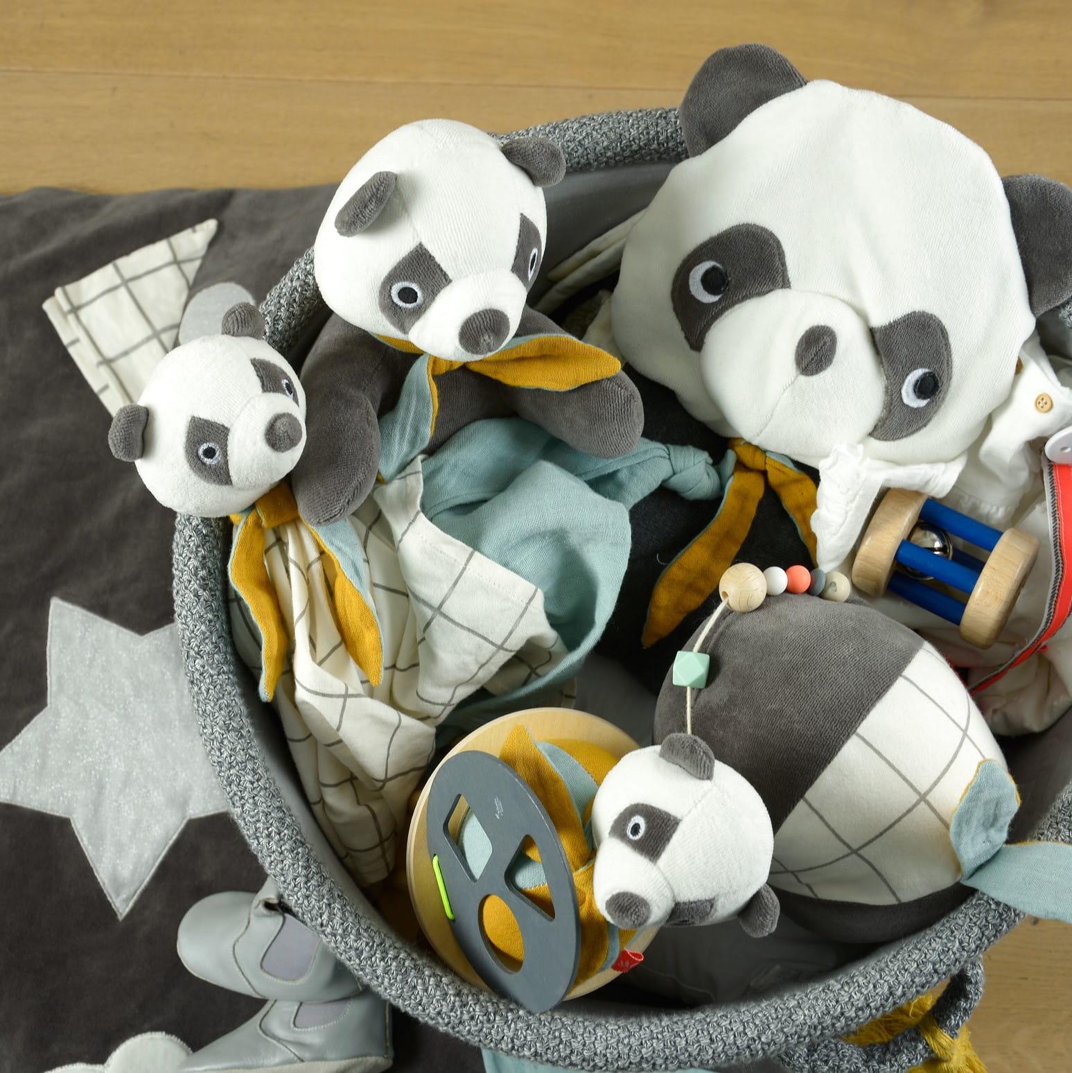 Kikadu: pierwsza przytulanka kocyk Panda - Noski Noski