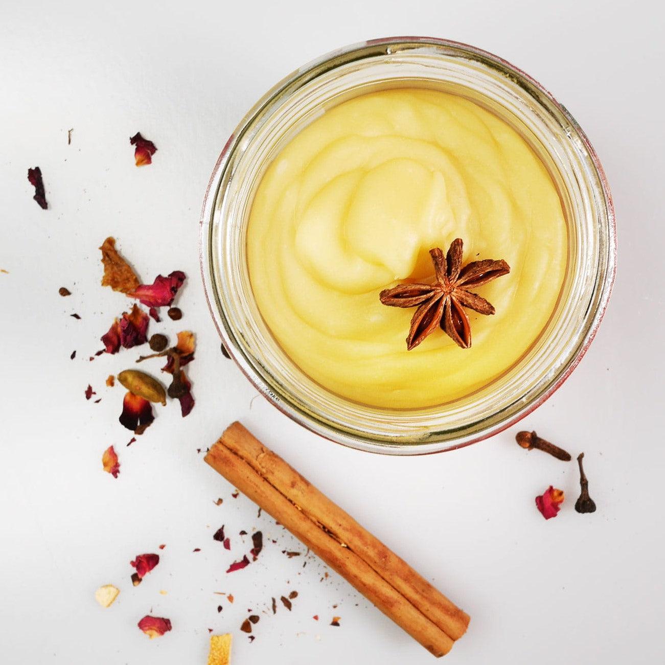 Lullalove: rozgrzewające masło do ciała Hello Beauty - Noski Noski
