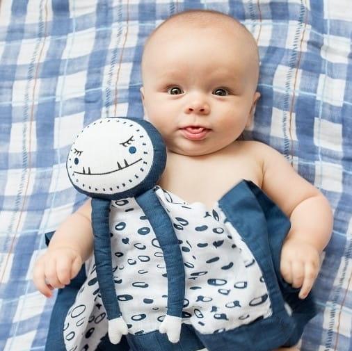 Lulujo: kocyk przytulanka Yeti Lovie - Noski Noski
