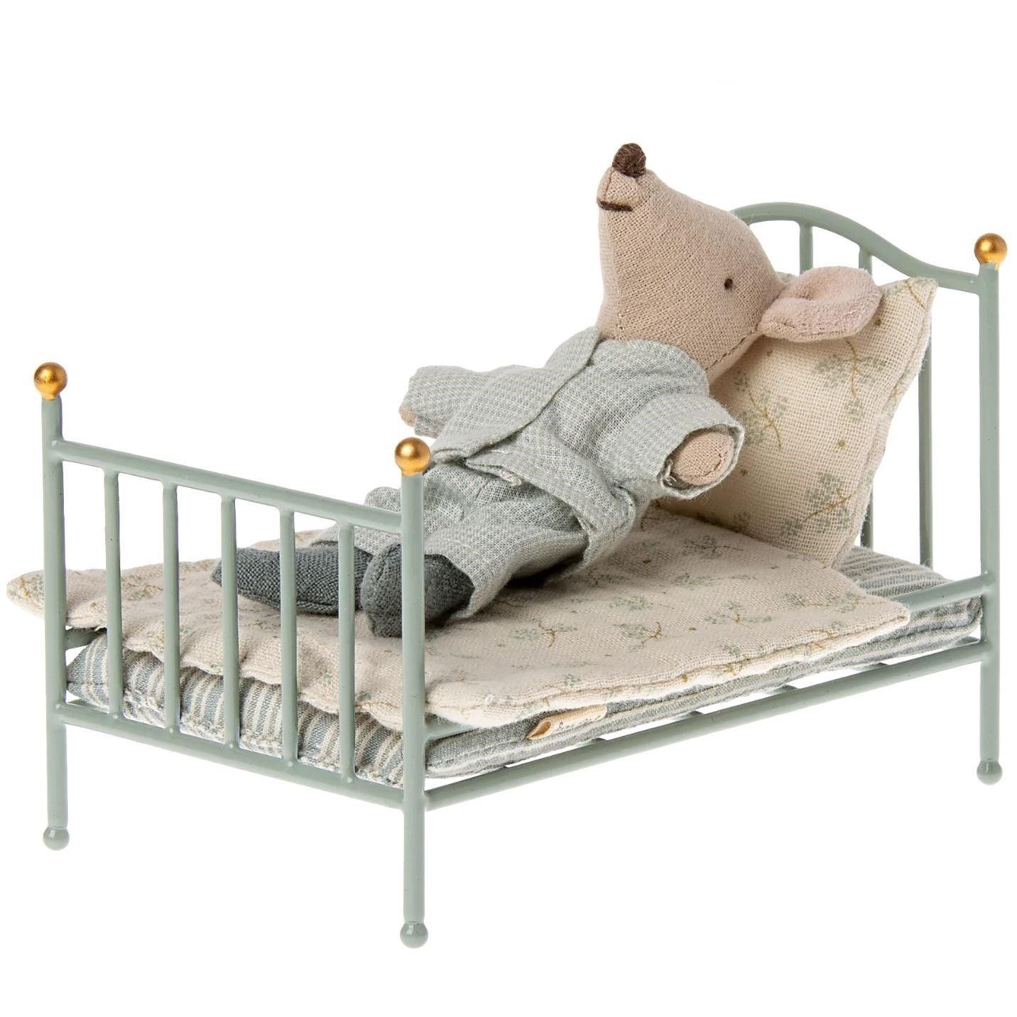 Maileg: metalowe łóżko dla myszek i króliczków Vintage Bed - Noski Noski