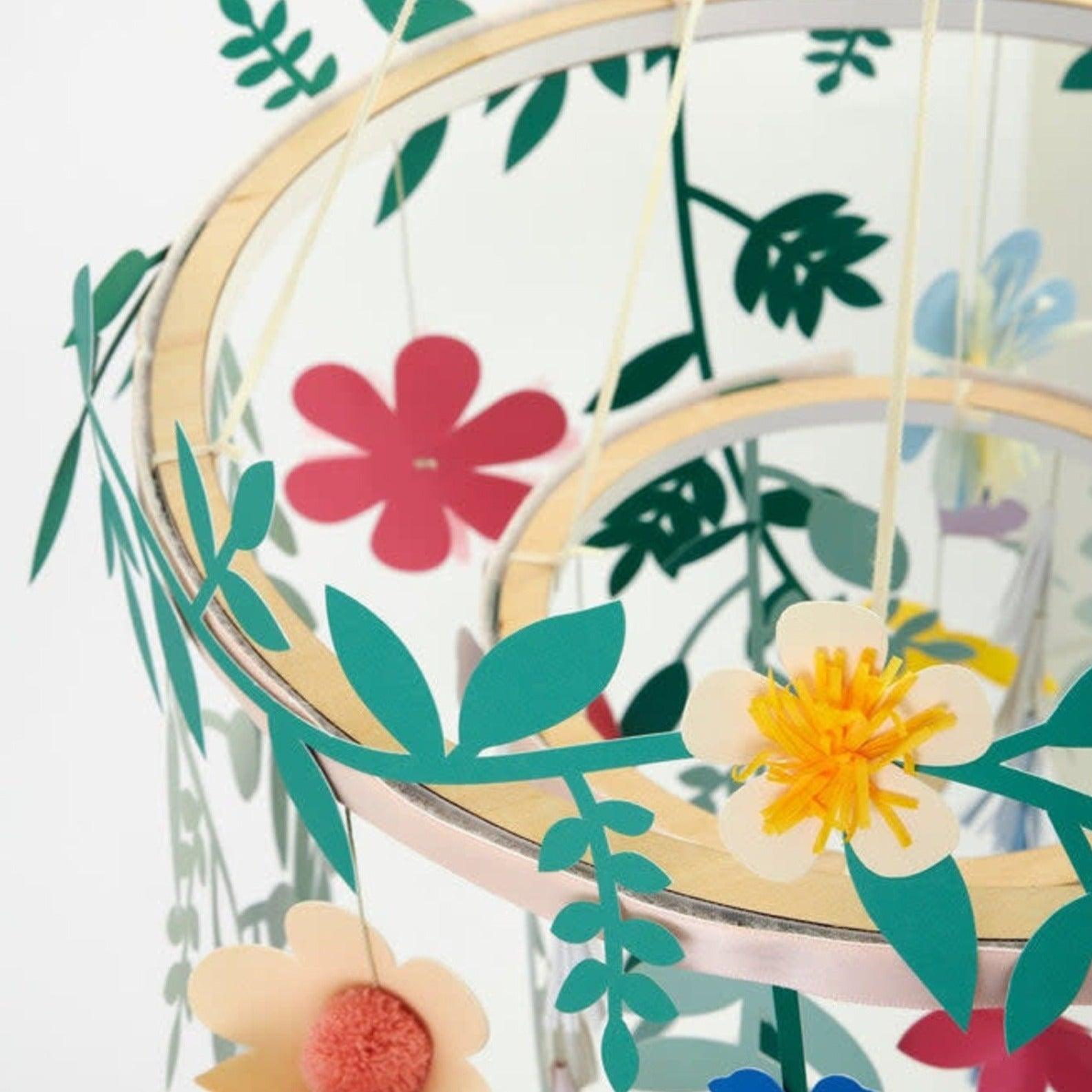 Meri Meri: żyrandol ogród Paper Garden Chandelier - Noski Noski