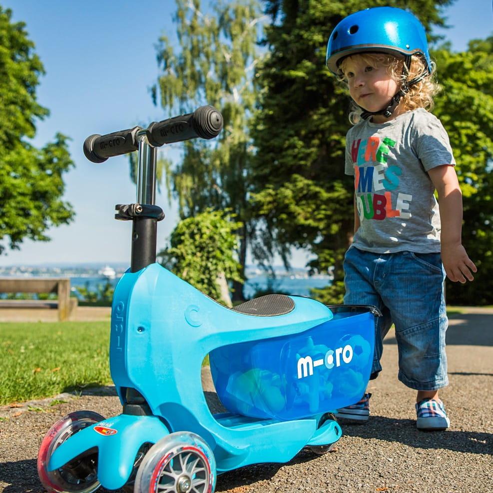 Micro: hulajnoga z drążkiem Mini Micro Mini2go Deluxe Plus - Noski Noski
