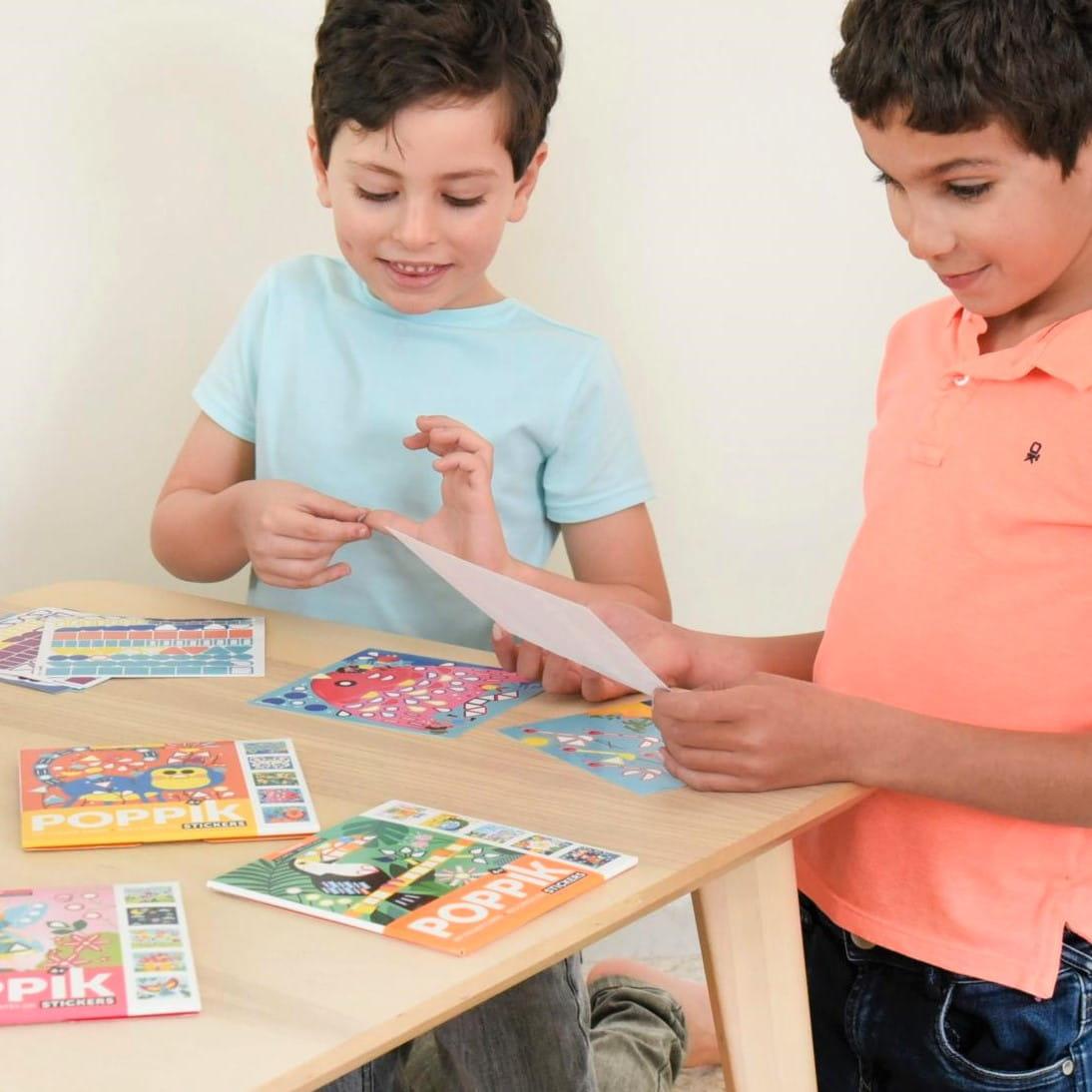 Poppik: pocztówki wyklejanka pixel art zwierzęta My Sticker Cards Animals - Noski Noski
