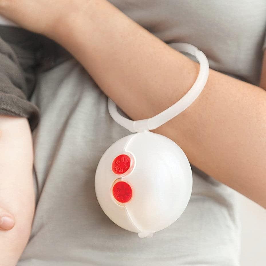 Skip Hop: etui na dwa smoczki Paci Egg - Noski Noski