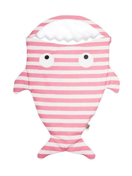 Śpiworek do spania Baby Bites Shark Sailor Pink 0-3 m, idealny do wózka i spacerówki, ciepły i przytulny dla niemowląt.