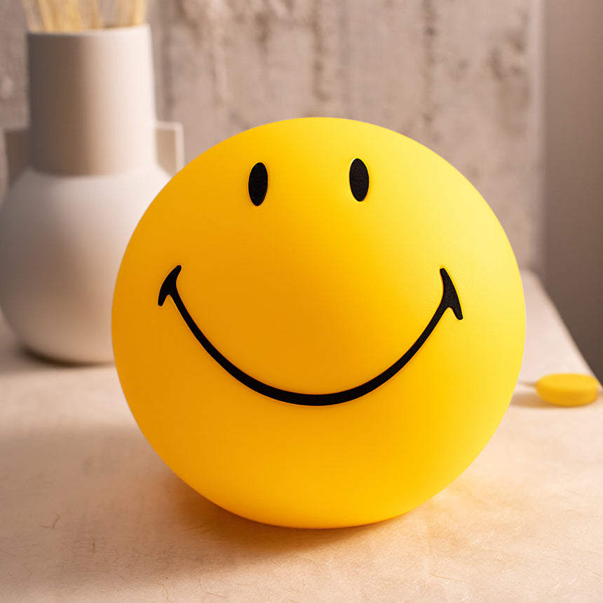 MrMaria: lampka nocna z adapterem Smiley Star Lamp Maxi