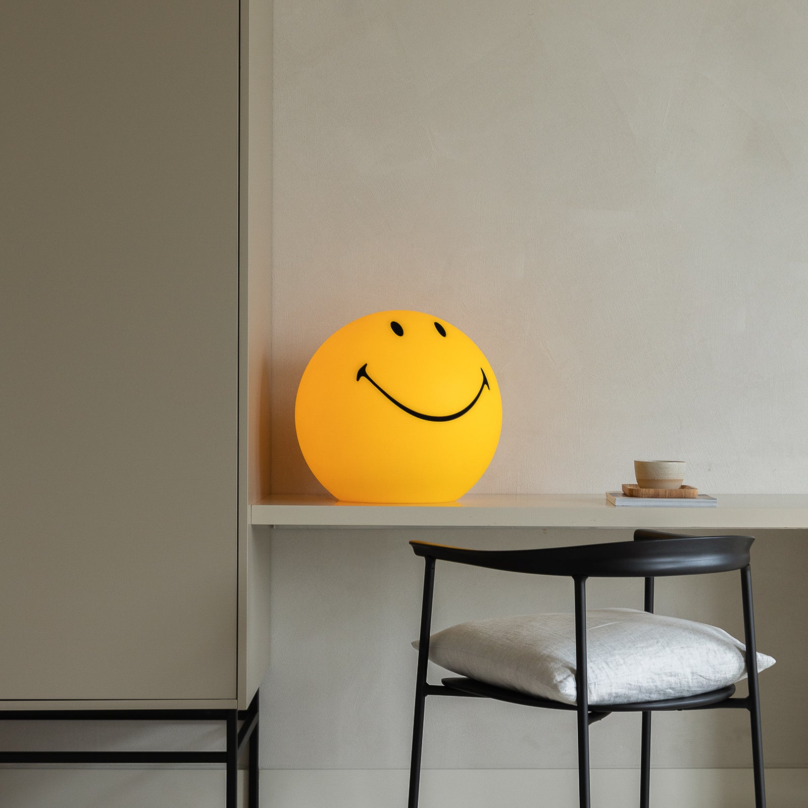 Mrmaria: lampe avec adaptateur Smiley High Lamp XL