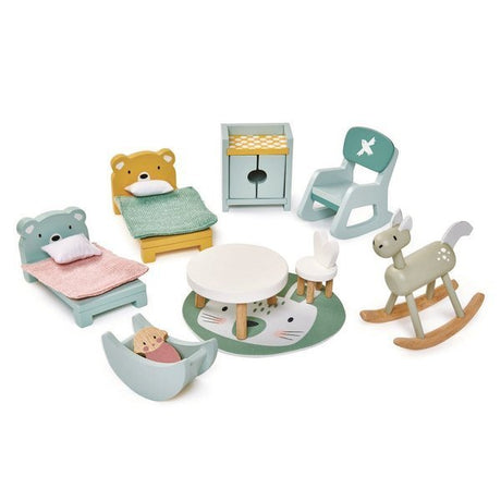 Drewniany domek dla lalek z mebelkami Tender Leaf Toys, oferujący przytulny, kreatywny pokoik dla dziecięcych lalek.