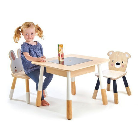 Stolik i krzesełka dla dzieci Tender Leaf Toys Forest, praktyczna skrytka, neutralne kolory, meble dziecięce.