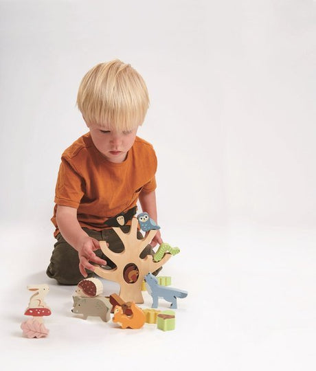 Układanki Tender Leaf Toys Leśne zwierzątka to drewniana gra zręcznościowa i zabawka edukacyjna rozwijająca kreatywność dziecka.
