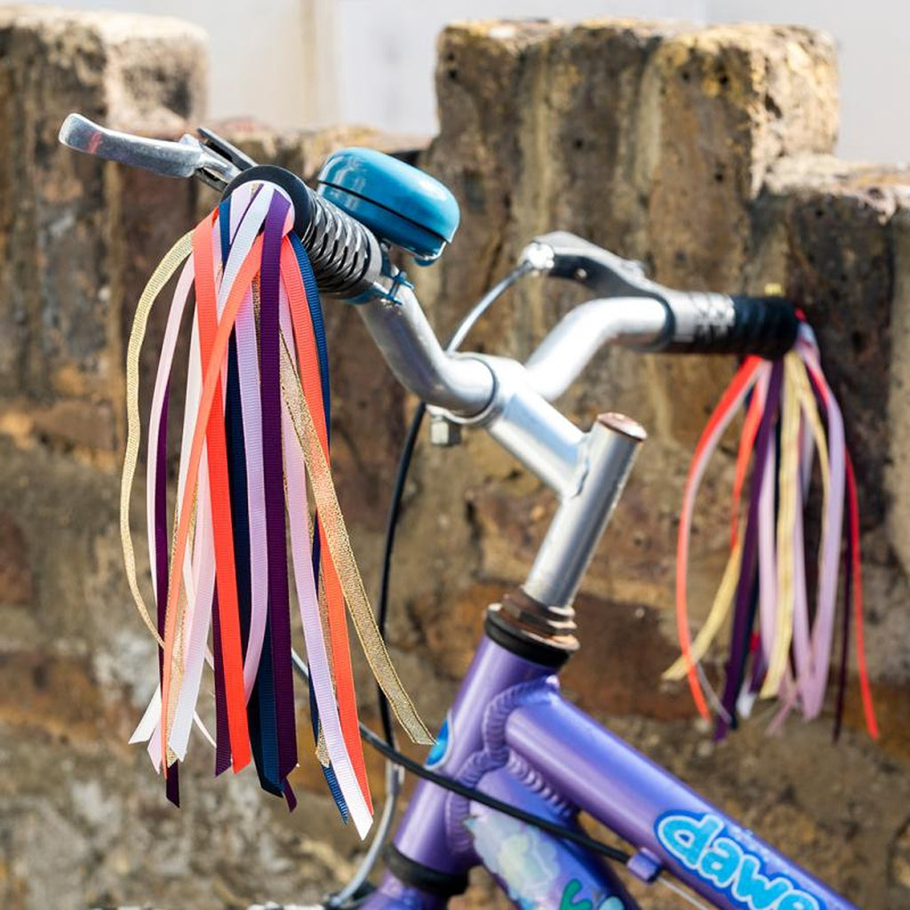 Rex London: Ribbons de vélo et streamers Scooters 2 PCS.