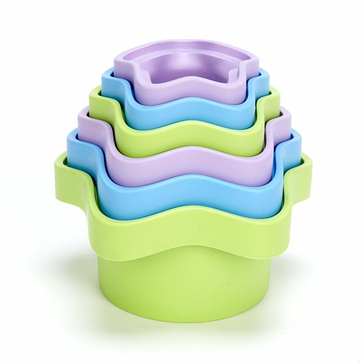 Green Toys: Pyramid from cups