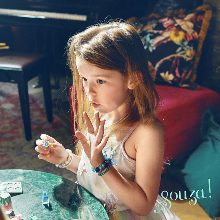Souza!: Make -Up Cosmetics para niños grandes Luxe 21 El set.