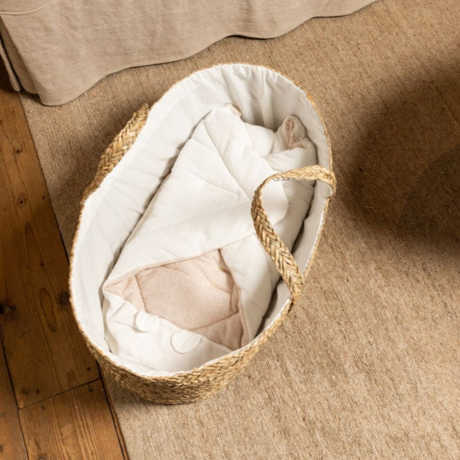 Childhome: Moses basket of sea grass with a mattress