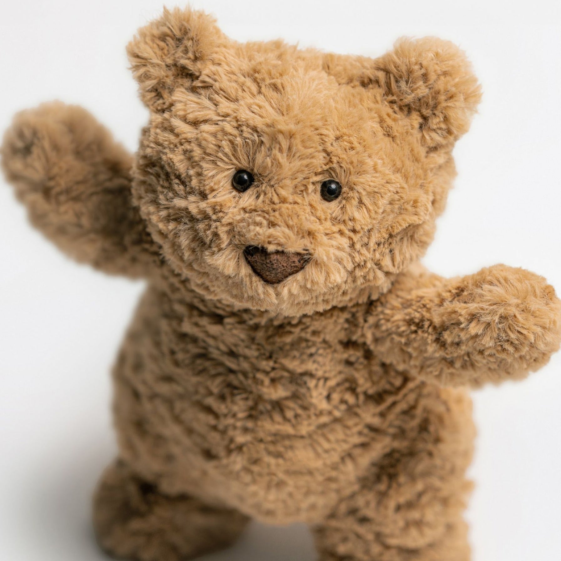 Jellycat: Cuddly Bear Bartholomew 28 cm