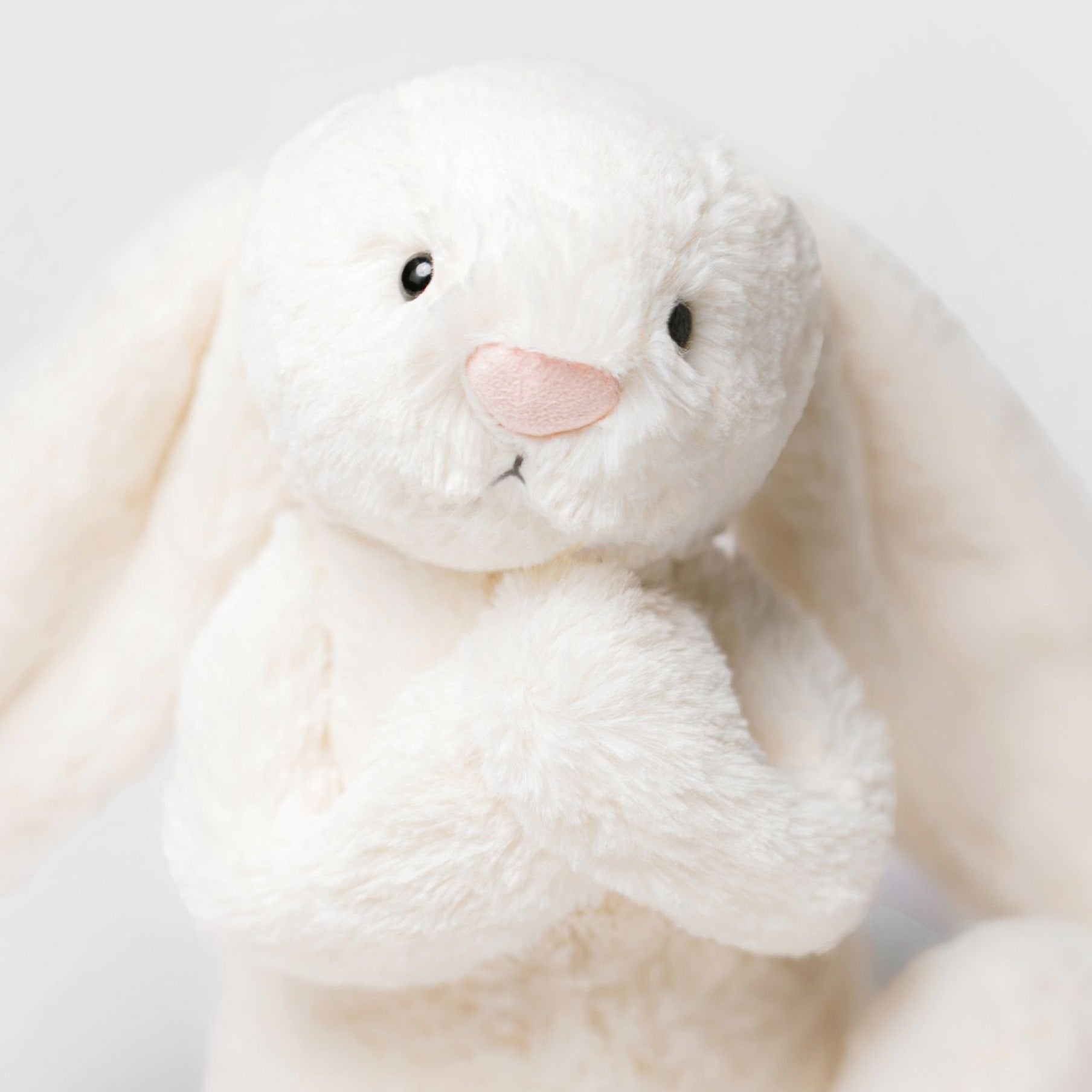 Jellycat: przytulanka króliczek Bashful Bunny 31 cm