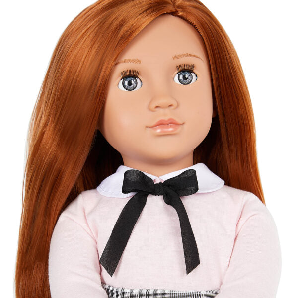 Nuestra generación: Carly Doll 46 cm