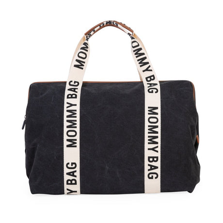 Czarna torba do wózka Childhome Mommy Bag Signature, funkcjonalna i stylowa, idealna dla każdej mamy na spacer, podróż i zakupy.