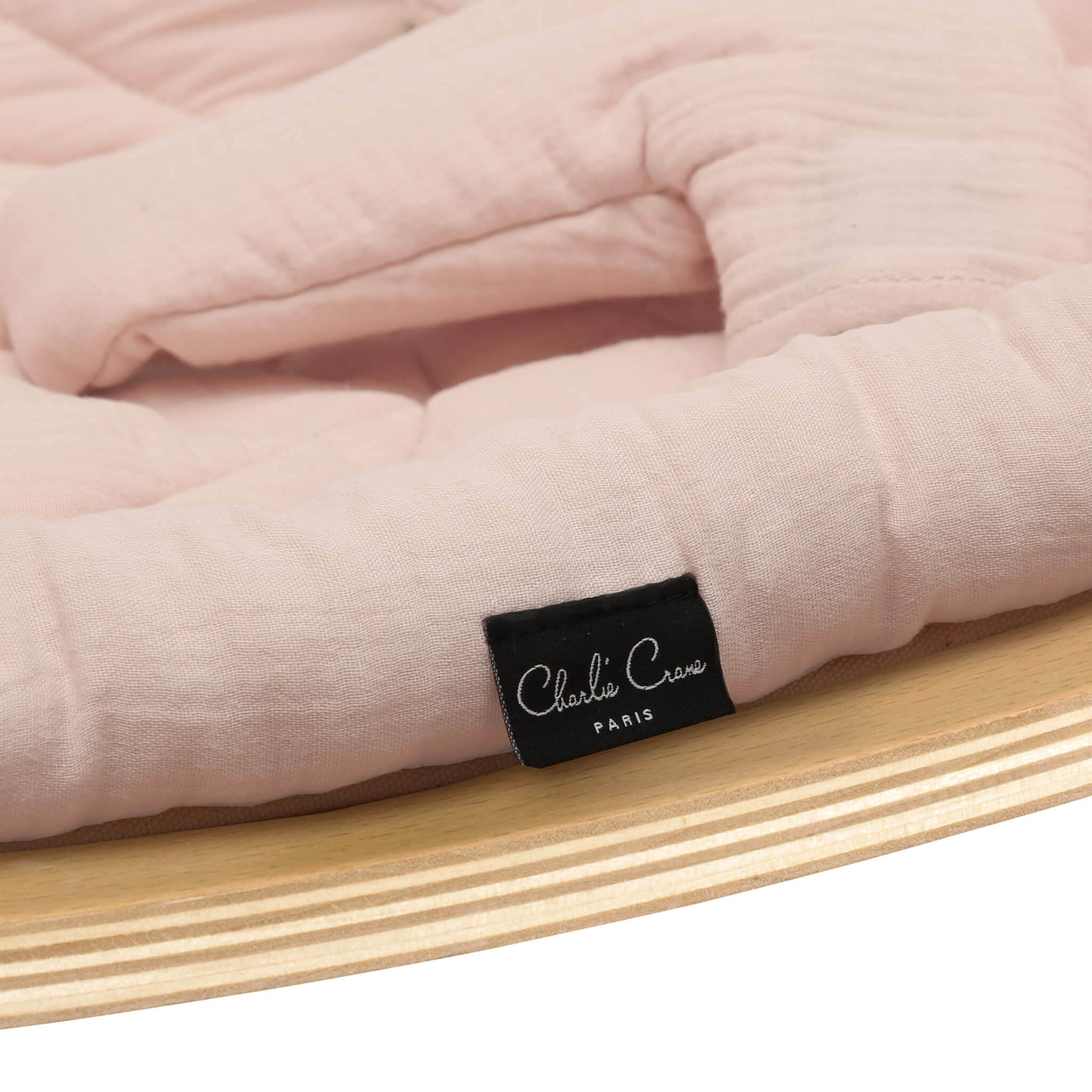 Charlie Crane: Levo Organic Nude Pink seat