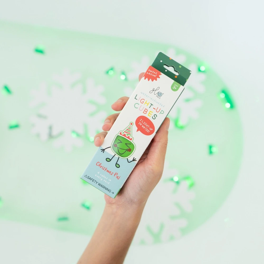 Glo Pals: świecące sensoryczne kostki do wody Light-up Cubes Christmas Edition