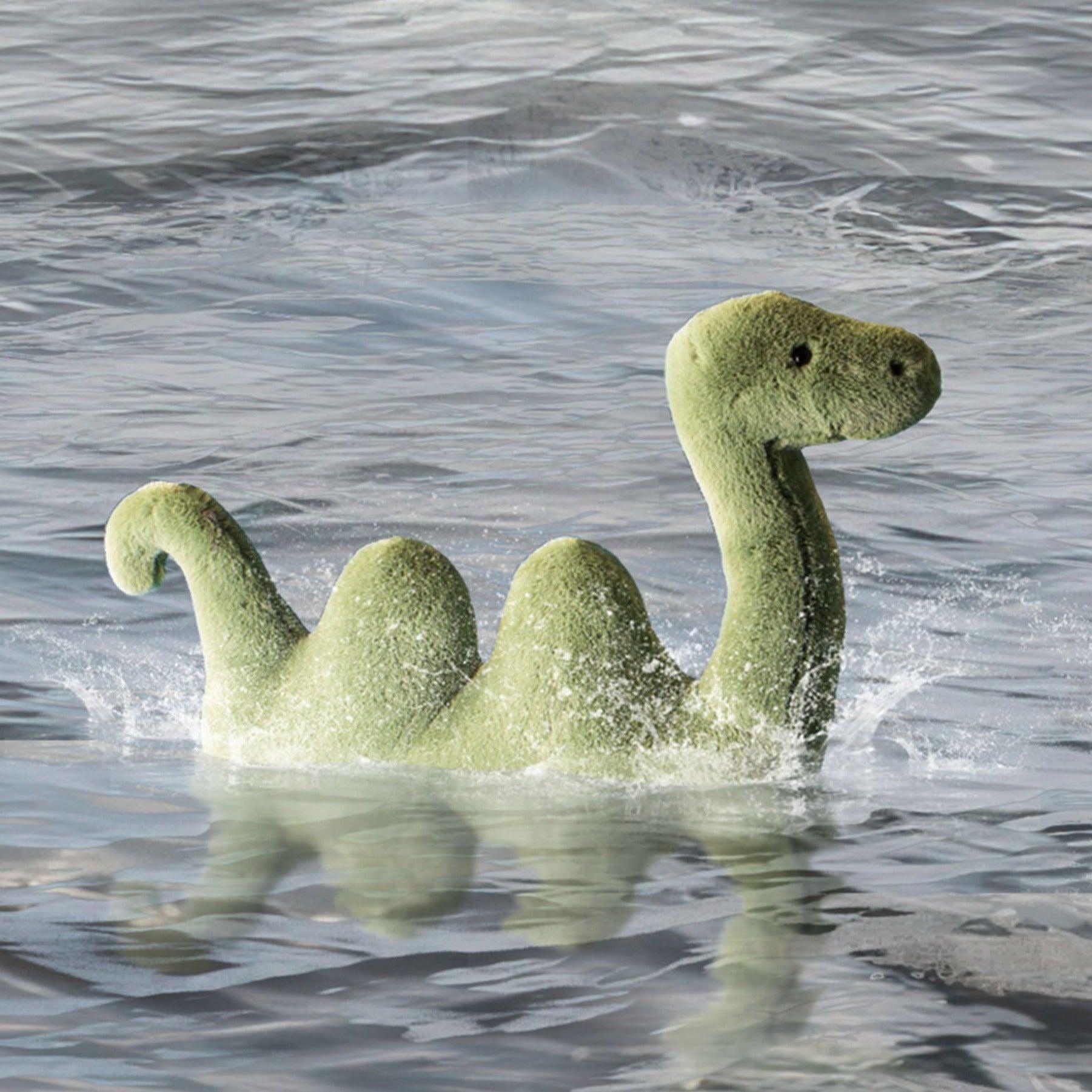 Jellycat: przytulanka potwór z Lochness Nessie Nessa 35 cm - Noski Noski