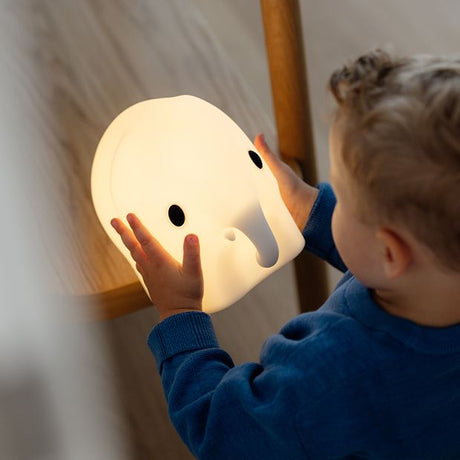 Lampka nocna dla dzieci Mrmaria Elephant LED, silikonowa, regulowane natężenie światła, przytulna i komfortowa.