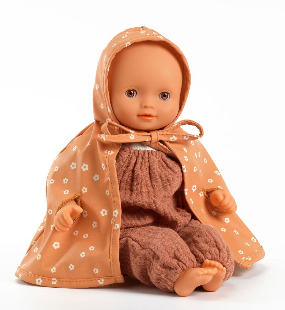 Pomea: ubranko dla lalki Peleryna