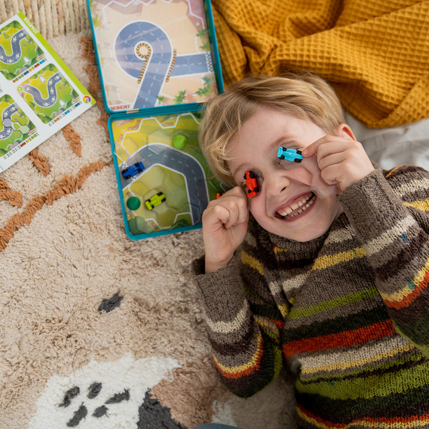 IUVI Games: magnetyczna gra logiczna Wyścigłówki Smart Games