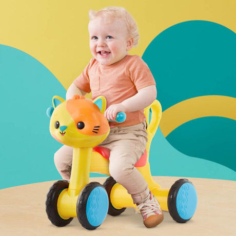 Jeździk dla dzieci B.toys Riding Buddy Cat - stabilny, czterokołowy pojazd dla dziewczynki, idealny do domowych zabaw i spacerów.