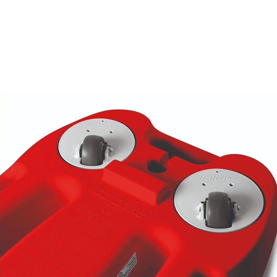 Italtrike: Carte de skatebote rouge sur les roues mini AOLO Board
