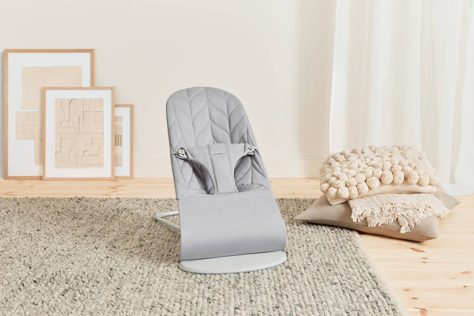 Babybjorn - Bliss Woven deckchair, petal quilt, light gray