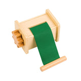 Educo: materiał Wind the Fabric Montessori - Noski Noski