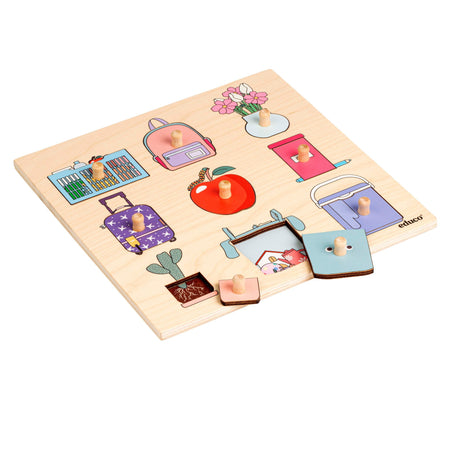 Puzzle Educo Surprise z kołeczkami, drewniane puzzle w stylu Montessori, bezpieczne dla dzieci od 2 lat.