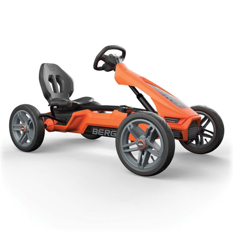 Gokarty Berg Rally NRG Orange dla dzieci 4-12 lat, do 60 kg, kompaktowy, terenowe opony, sportowy design, bezpieczna zabawa.