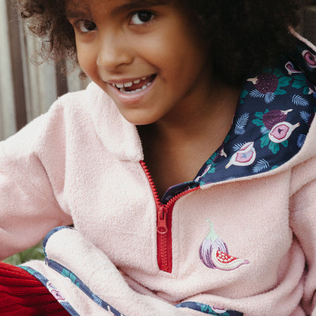 Bawełniana bluza polarowa Kid Story Dusty Pink, oversize, miękka i ciepła, idealna na chłodne dni dla dzieci.