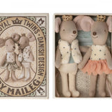 Maileg: myszki bliźniaki w pudełku Royal Twins Mice in Matchbox 11 cm