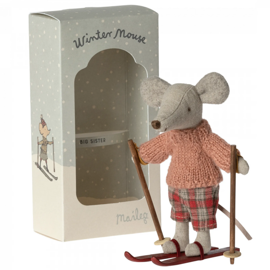 Maileg: myszka w zimowej stylizacji z nartami Big Sister 13 cm