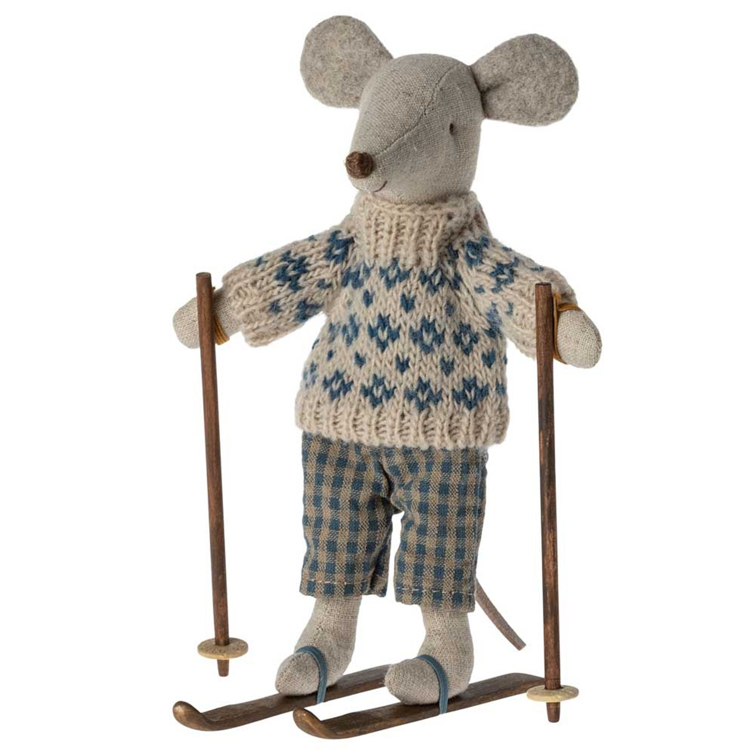 Maileg: Mouse en estilización de invierno con esquís de papá 15 cm